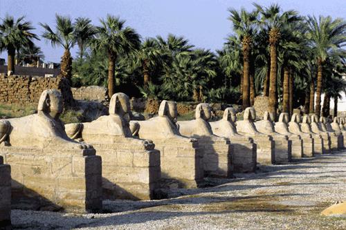 Luxor, viale delle Sfingi tempio di Karnak